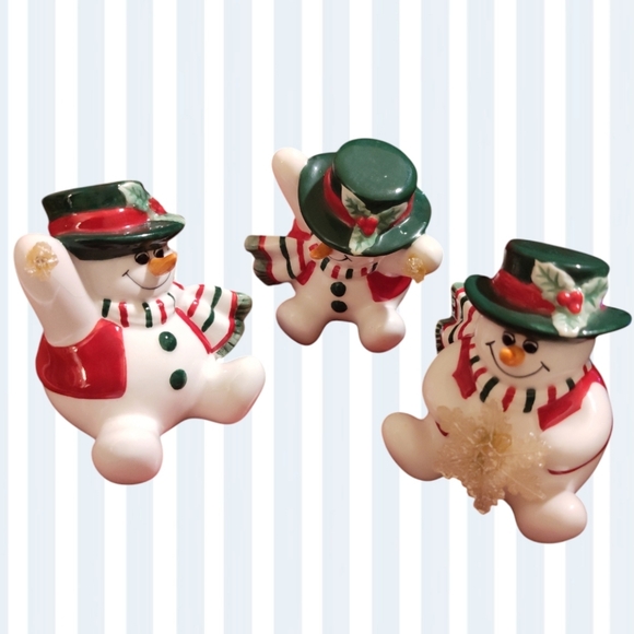 Fitz and Floyd Other - Fitz & Floyd Holiday Three Tumbling Snowmen Ceramic Colorful Scarfs Hats